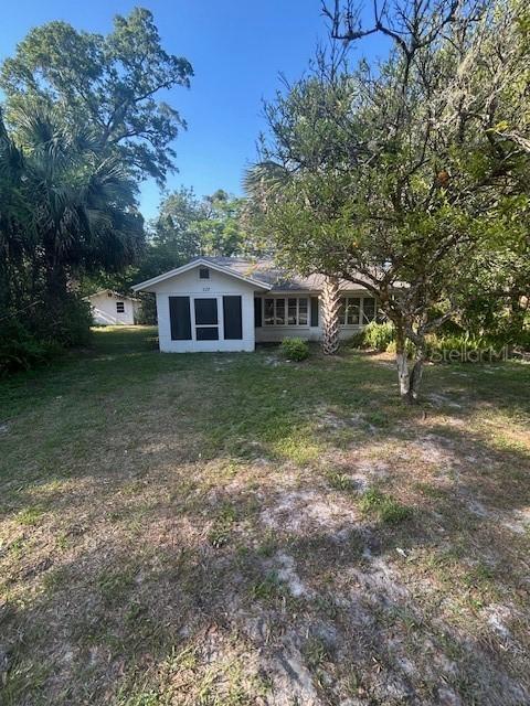 328 W Connecticut Ave., Lake Helen, FL 32744