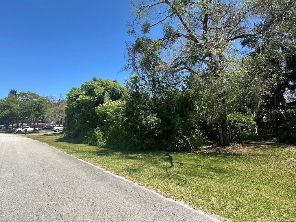 1669 Montague St., Deltona, FL 32725