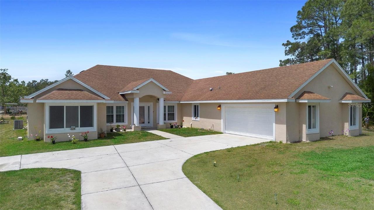 2048 Laredo Dr., Deltona, FL 32738
