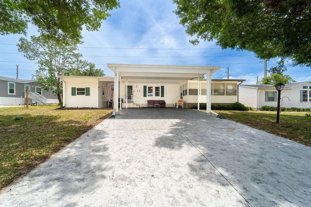 44 Florence Blvd., Debary, FL 32713