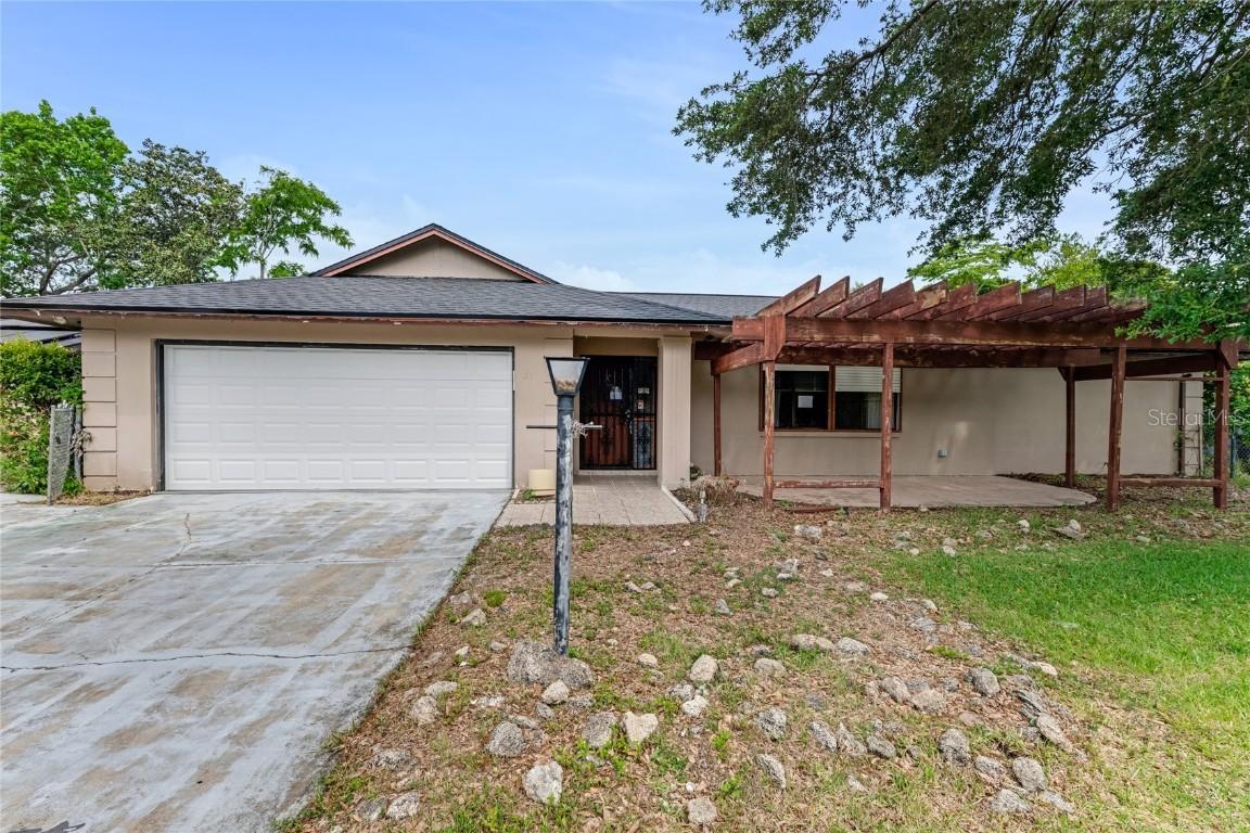 31 Firtree Ln., Palm Coast, FL 32137
