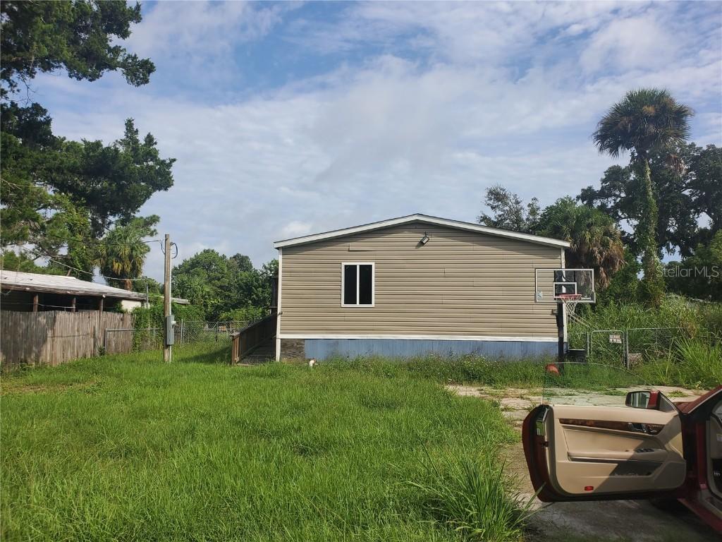 1145 Bayview Ln., Port Orange, FL 32127