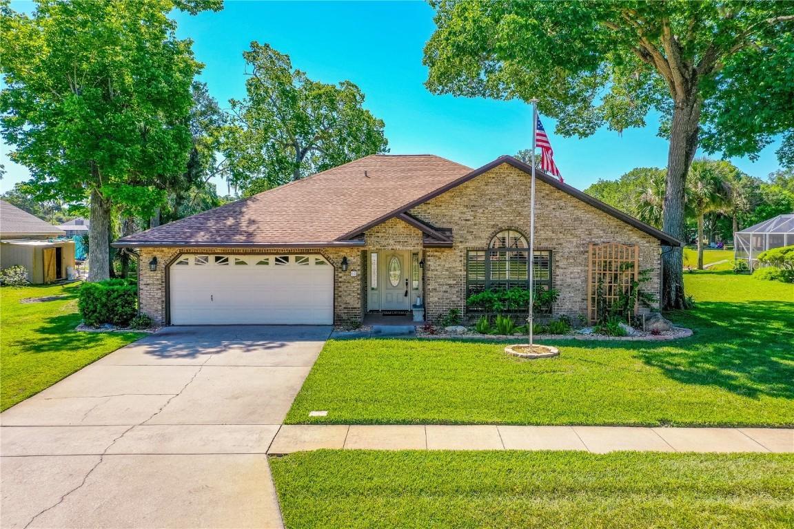 61 Bryan Cave Rd., South Daytona, FL 32119