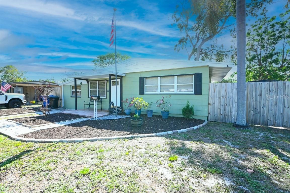 7226 13th St., St Petersburg, FL 33702
