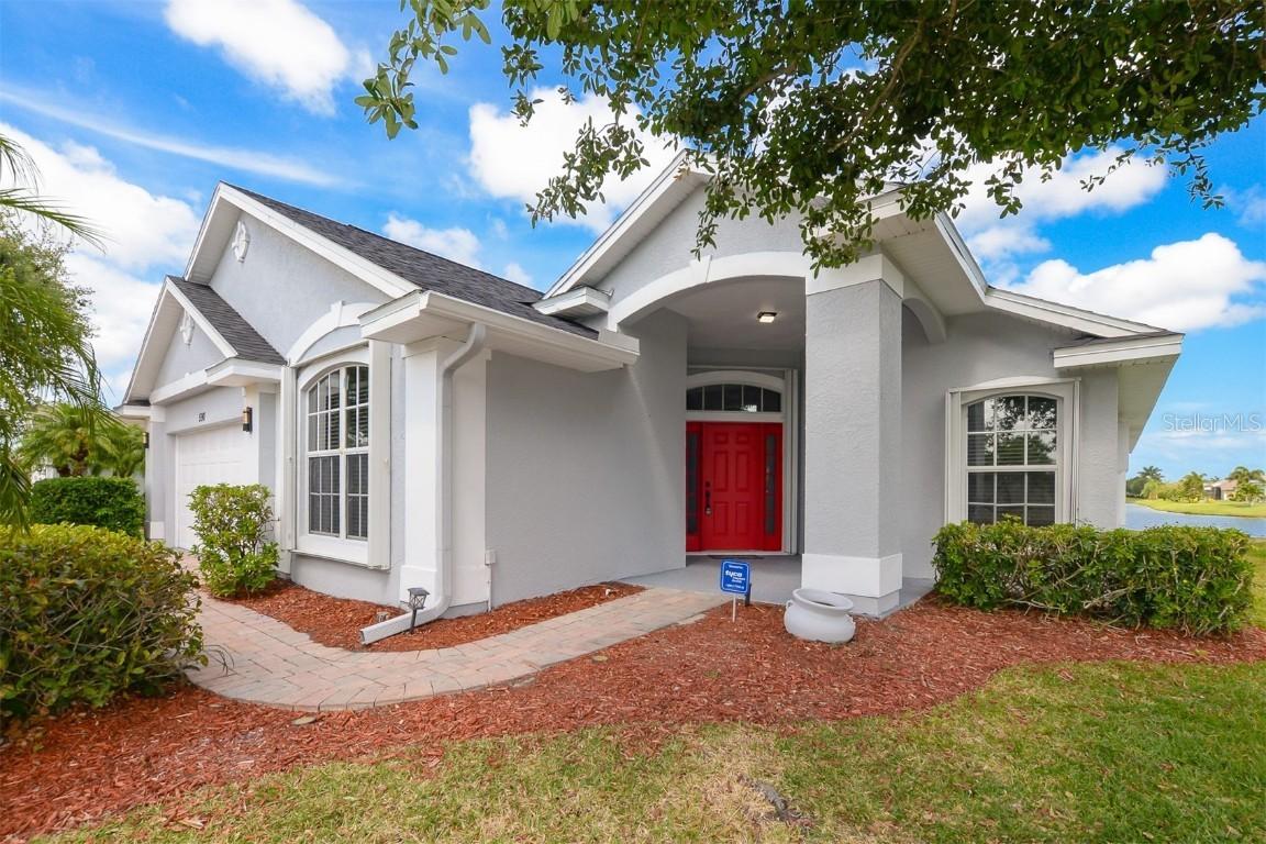 590 Valencia Cir., Vero Beach, FL 32968