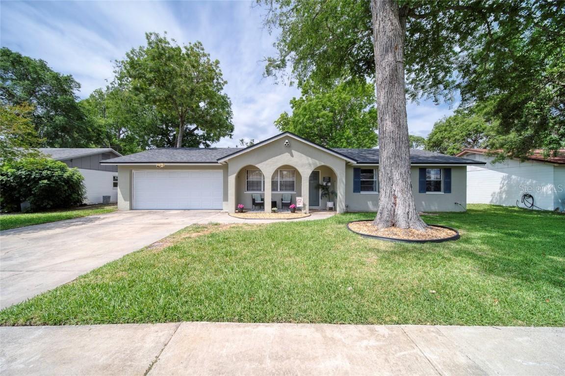 2254 Green St., South Daytona, FL 32119