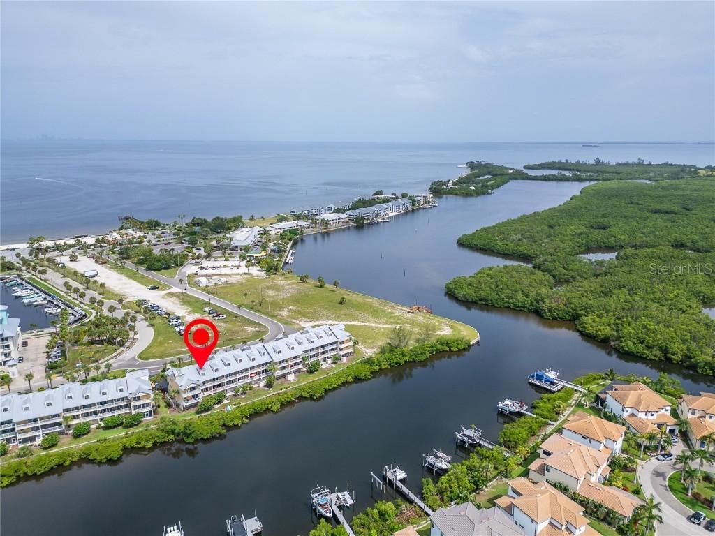 603 Bahia Beach Blvd., Ruskin, FL 33570