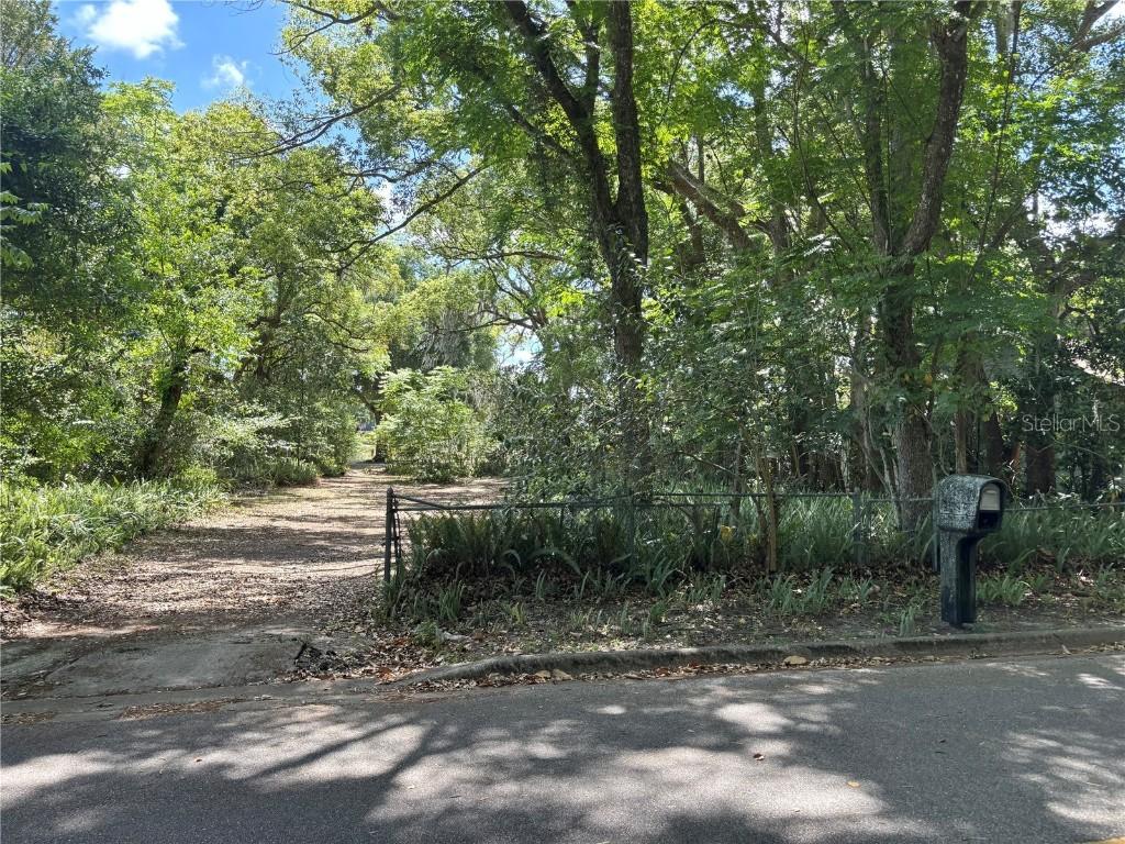 813 N Clake St., Deland, FL 32724