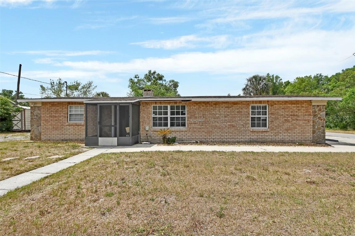 636 W Mathis St., Deland, FL 32720