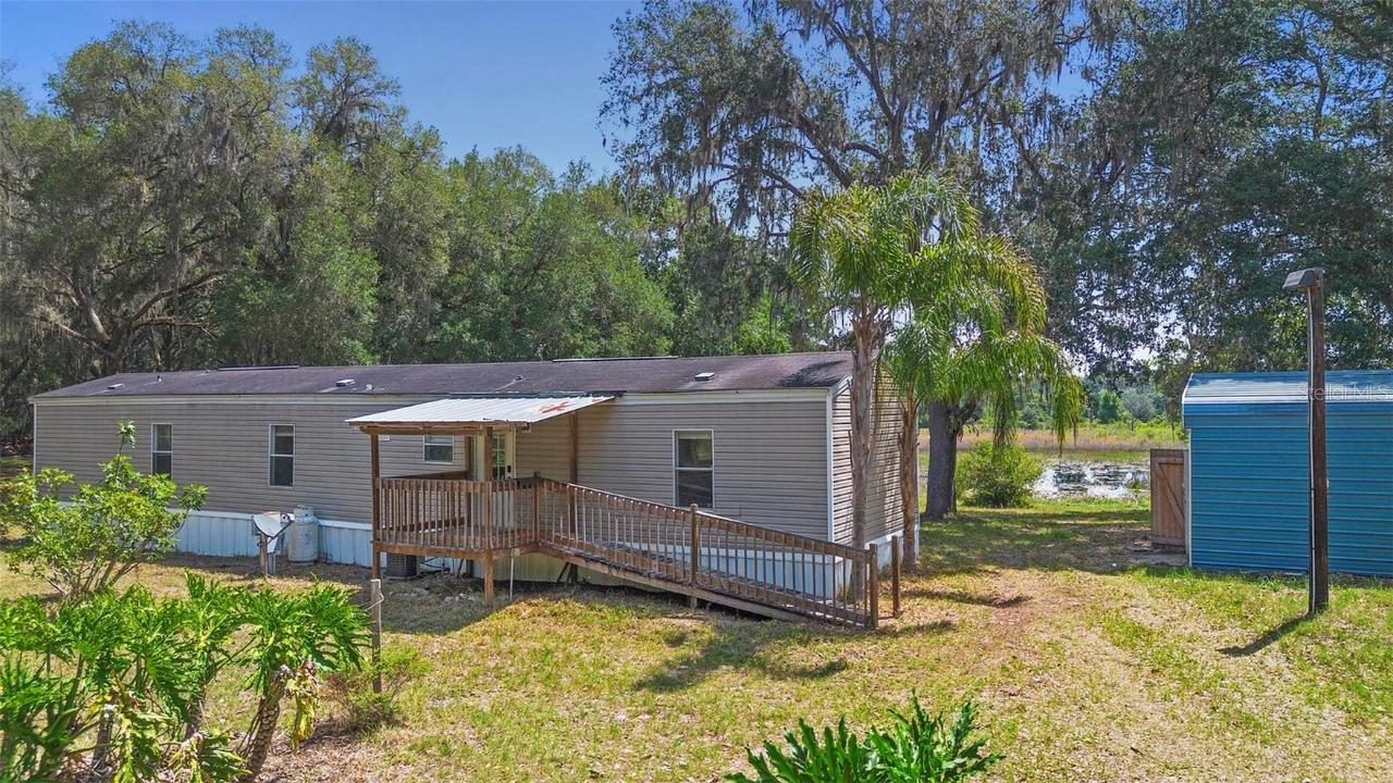 21310 SE 152nd Ln., Umatilla, FL 32784
