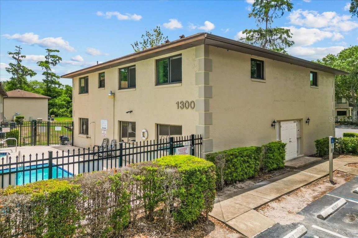 1601 Big Tree Rd. #1302, South Daytona, FL 32119