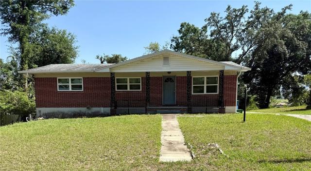 New Homes with In-ground Swimming Pools That Attend Deland Middle School: May 11th to May 17th