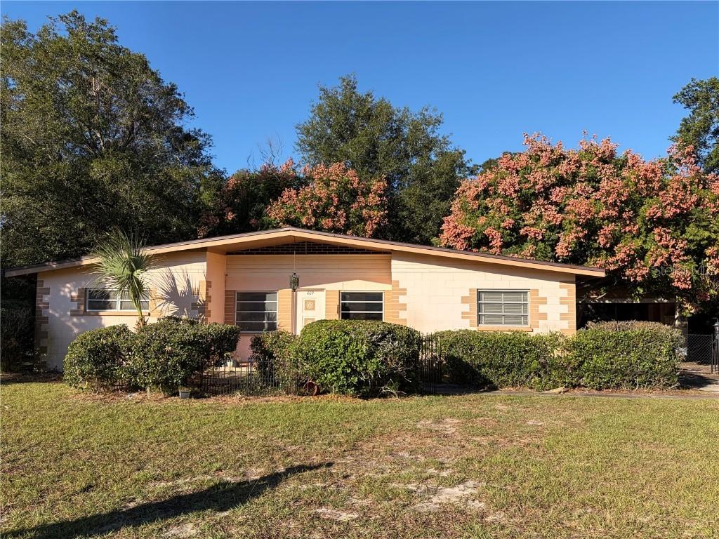 409 S Sparkman Ave., Orange City, FL 32763