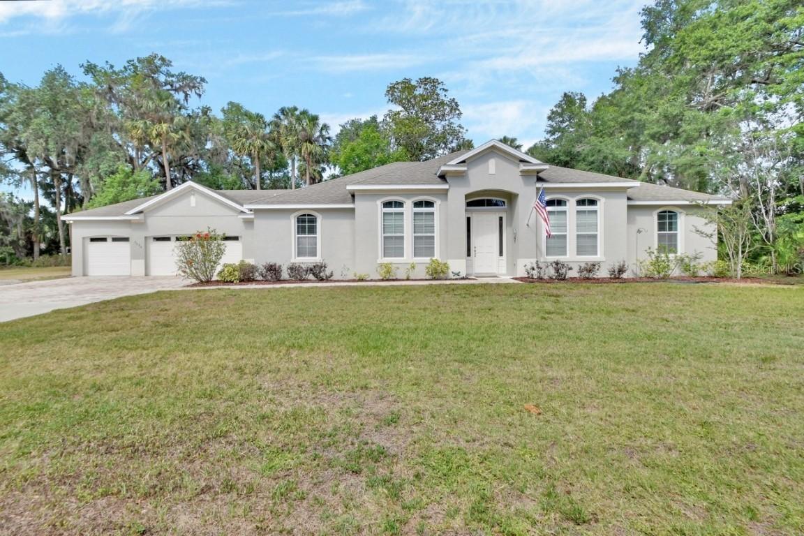 2004 Quail Hollow Dr., Deland, FL 32720