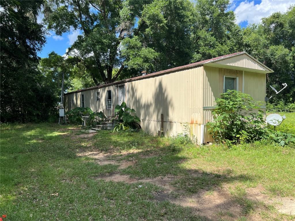 16075 NW 37th Ter., Reddick, FL 32686