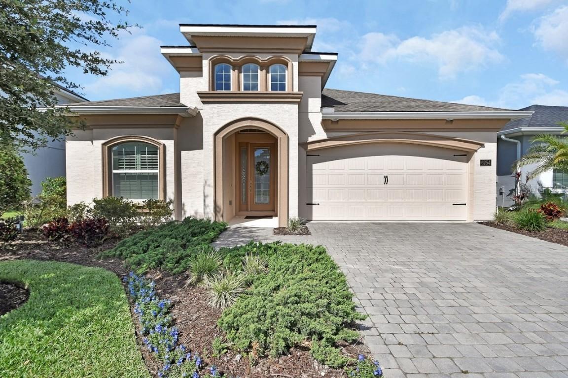 6254 Woodhaven Village Dr., Port Orange, FL 32128
