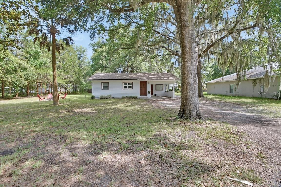 352 Harlan Ave., Lake Helen, FL 32744