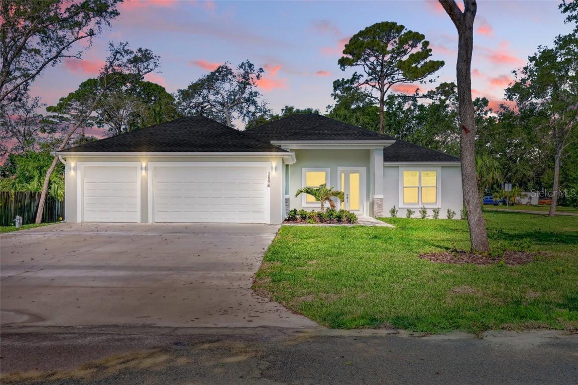 2894 Hardy Ave., New Smyrna Beach, FL 32168