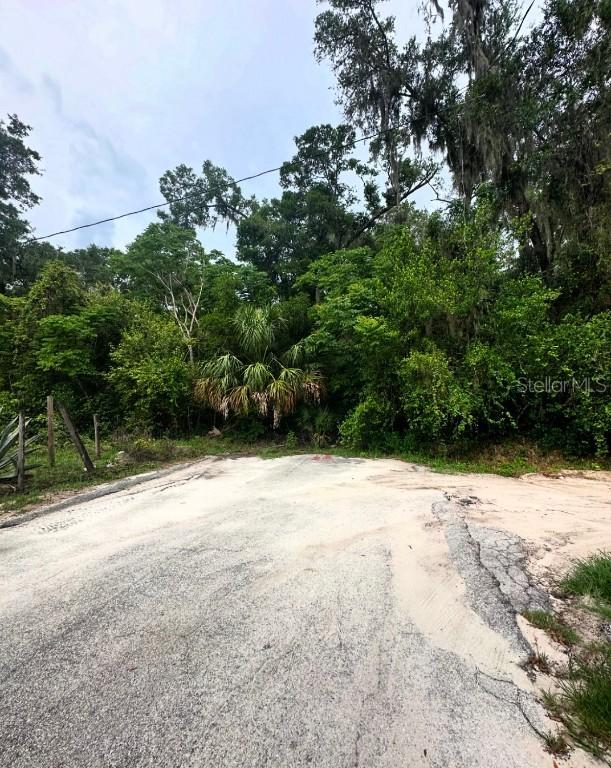811 W Lisbon Pkwy., Deland, FL 32720