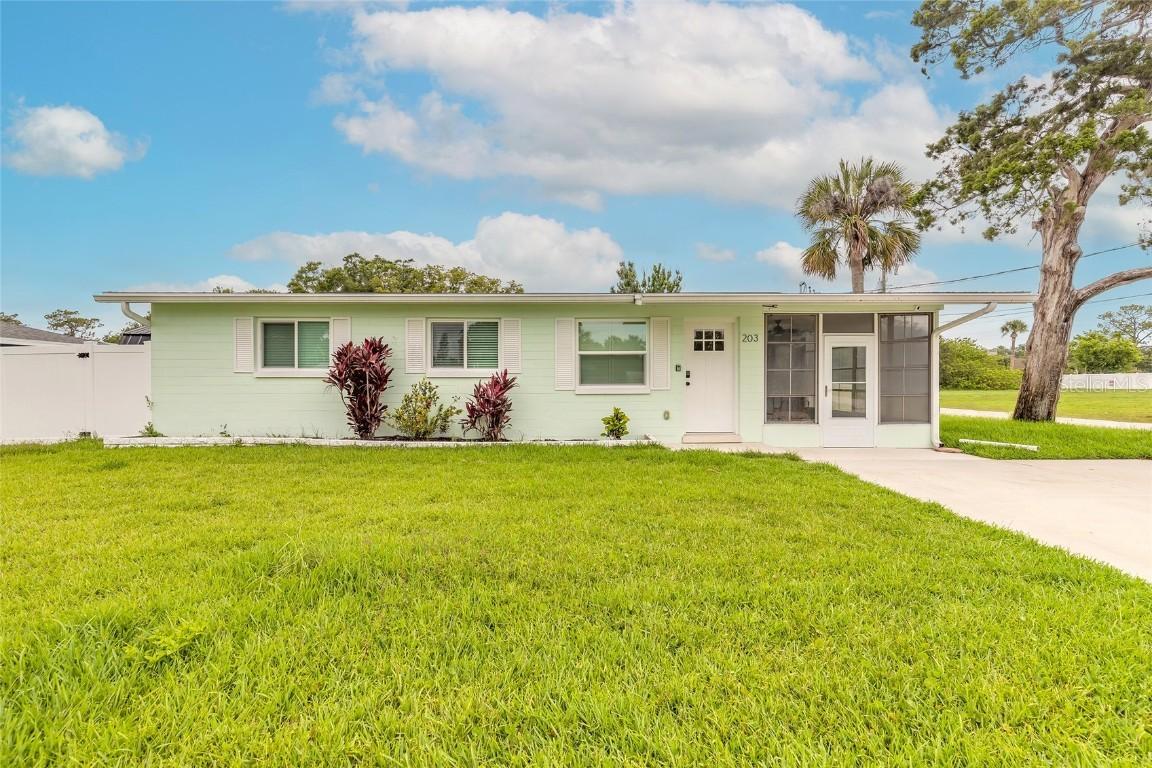 203 Fox Pl., Port Orange, FL 32127