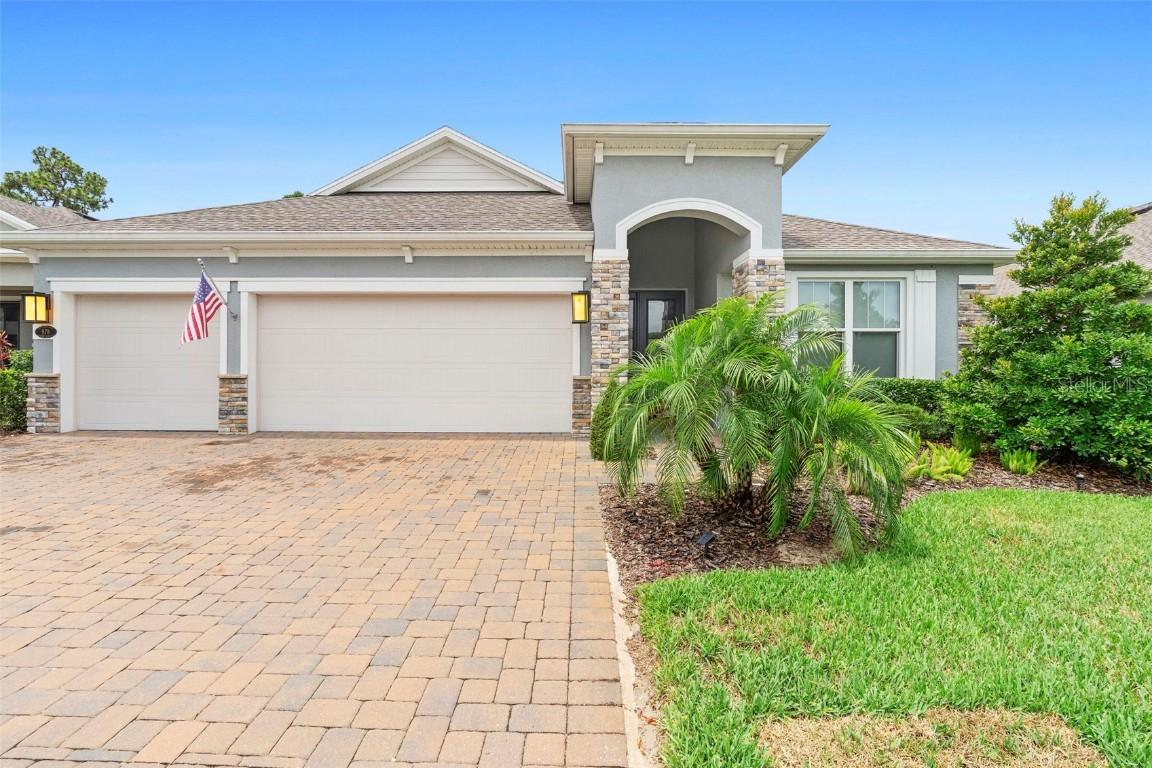 978 Victoria Hills Dr., Deland, FL 32724