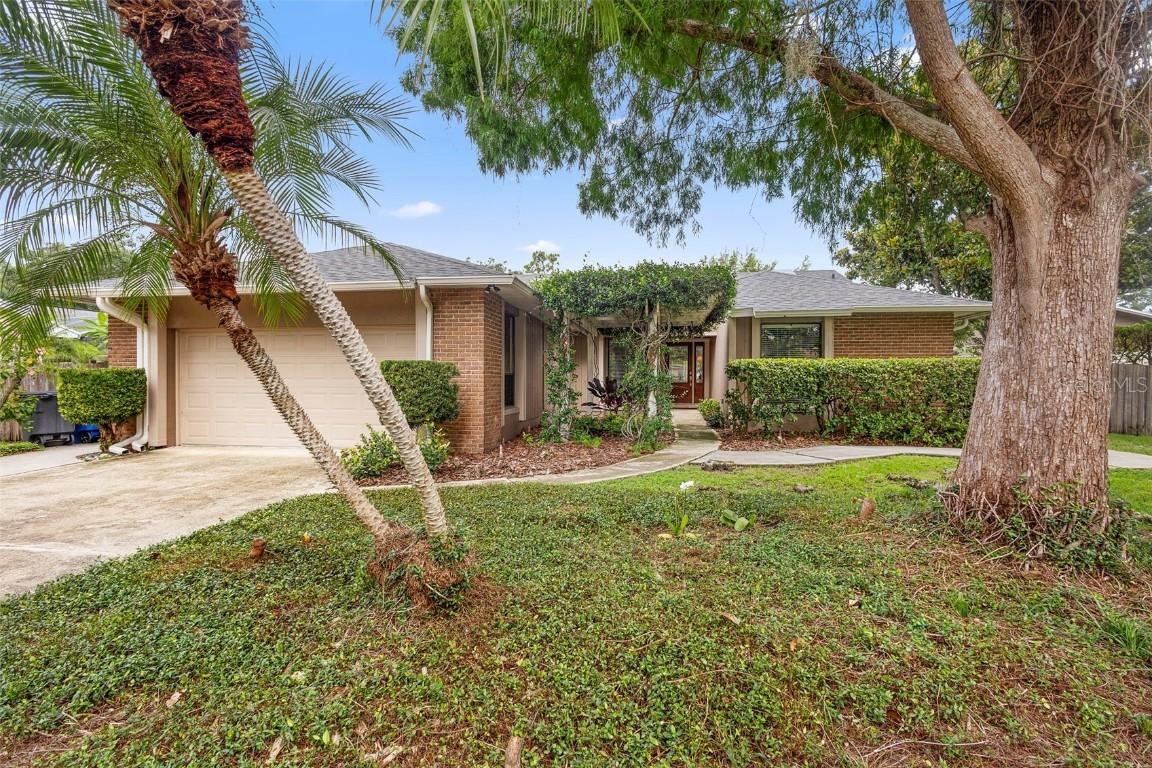 1261 Burning Tree Ln., Winter Park, FL 32792