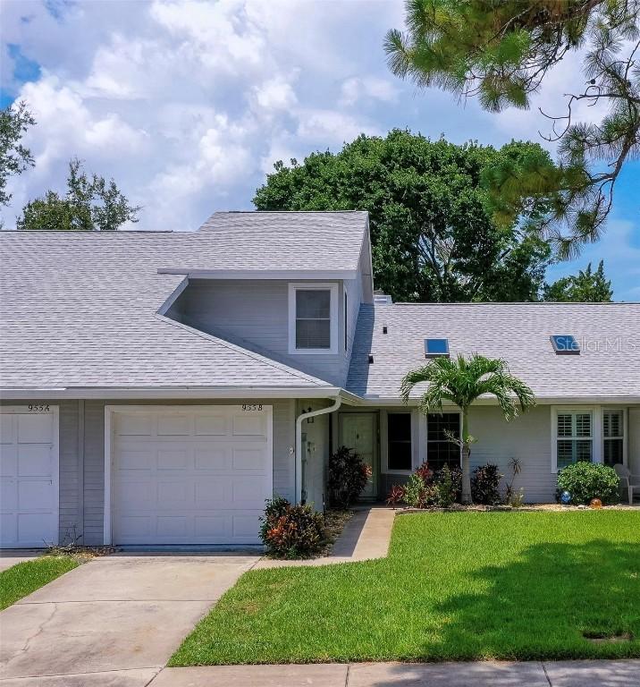 955 Grayling Ct. #B, Port Orange, FL 32127