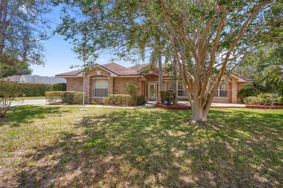 2478 Unionville Dr., Deltona, FL 32725