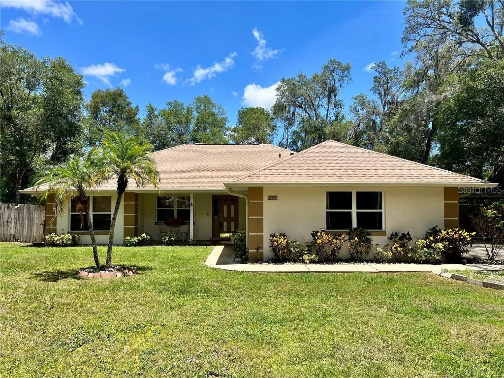 955 Thelma Ave., Orange City, FL 32763