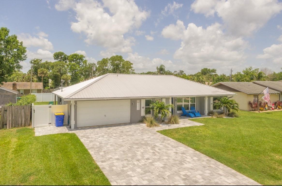 3324 Royal Palm Dr., Edgewater, FL 32141