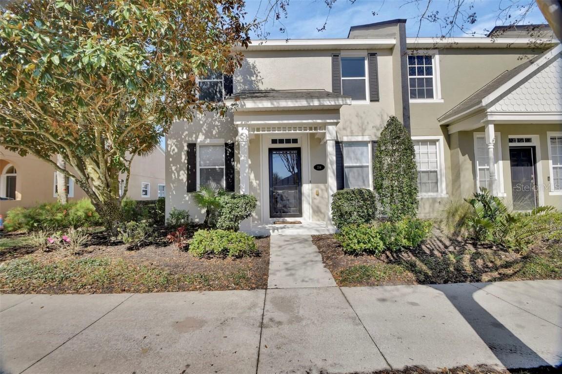 214 Woodhouse Ln., Deland, FL 32724