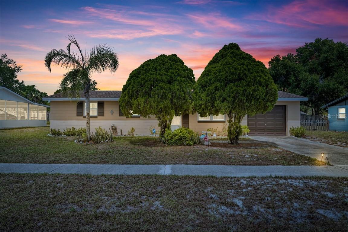 2468 Kimberly Dr., Deltona, FL 32738