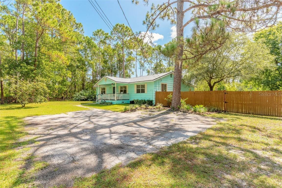 453 Elizabeth St., Deltona, FL 32725