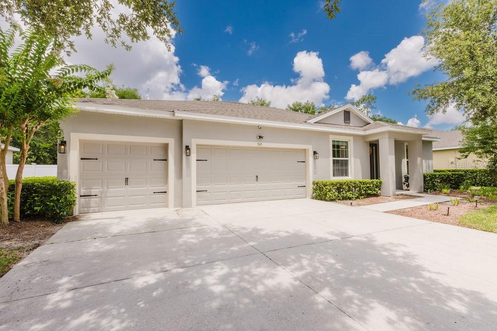 565 Morgan Wood Dr., Deland, FL 32724