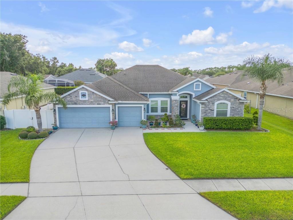 710 Grape Ivy Ln., New Smyrna Beach, FL 32168