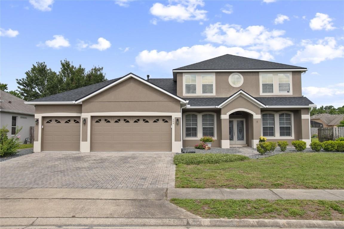 208 Crystal Ridge Rd., Deland, FL 32720