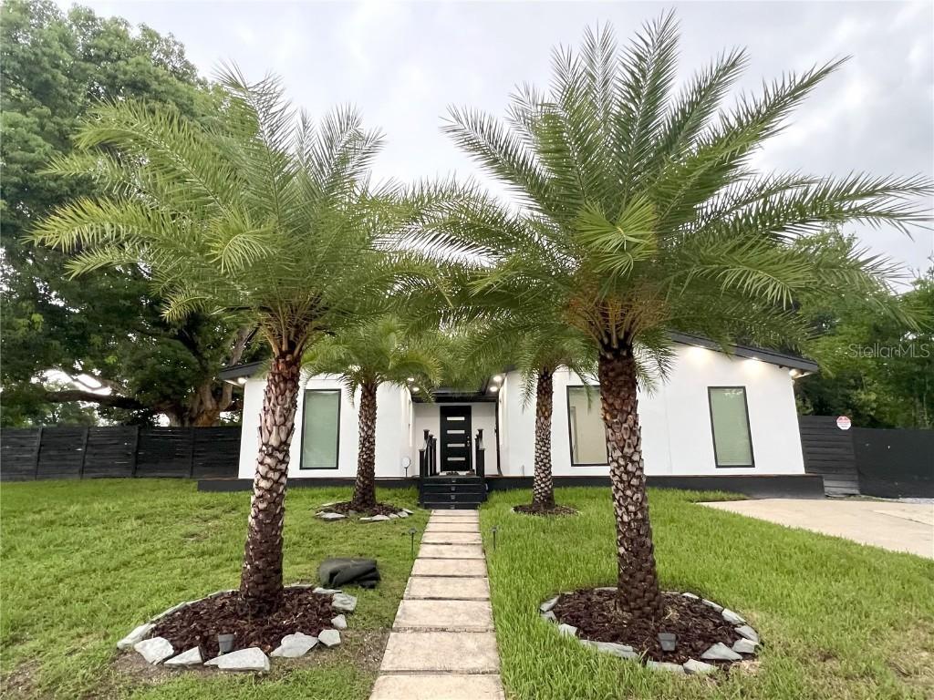 1131 W Page Dr., Deltona, FL 32725