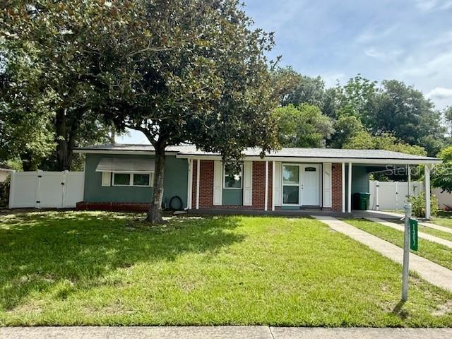 1307 Whitewood Dr., Deltona, FL 32725