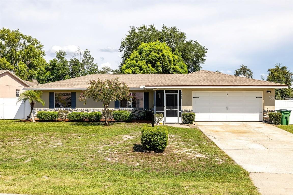 851 Windbrook Dr., Deltona, FL 32725