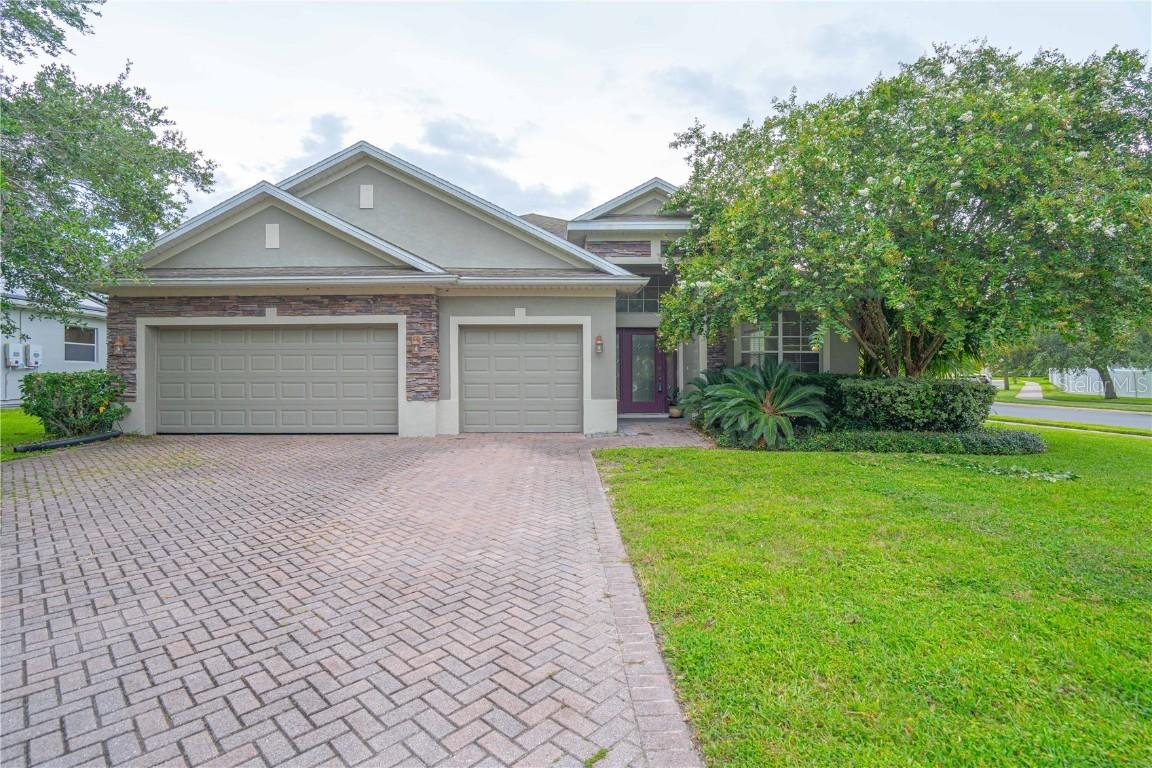 336 Courtlea Park Dr., Winter Garden, FL 34787