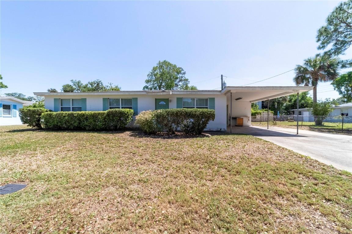 321 Linda Cir., South Daytona, FL 32119