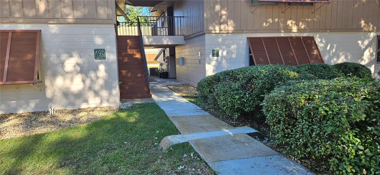 180 Magnolia Woods Ct. #18C, Deltona, FL 32725