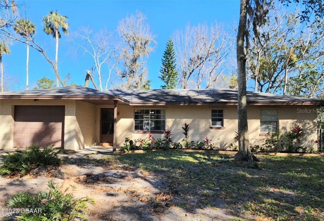 1175 Dal Maso Dr., Daytona Beach, FL 32117