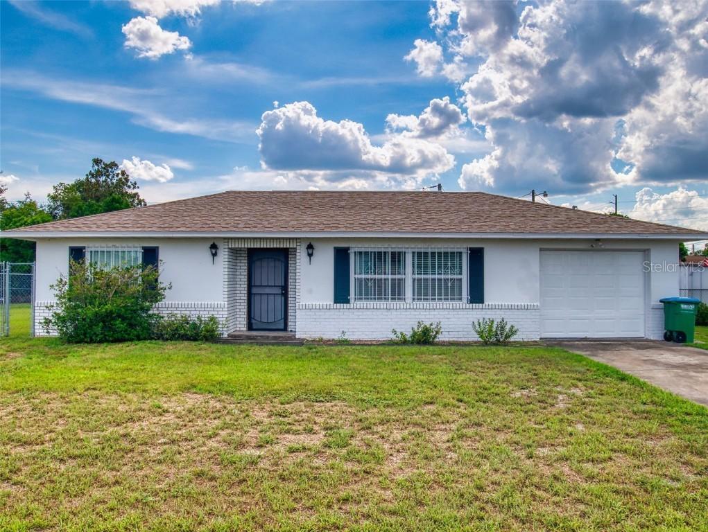 2410 Albury Ave., Deltona, FL 32738