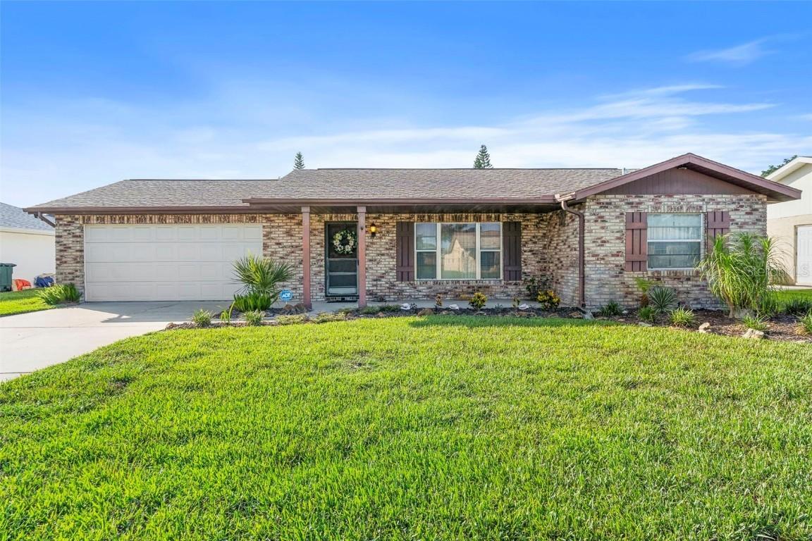 962 Country Club Ave., Daytona Beach, FL 32114