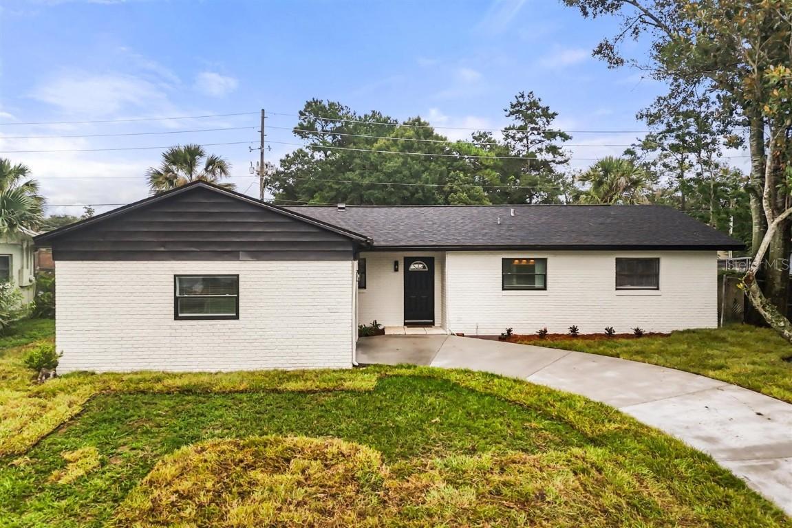 109 Exeter Ave., Longwood, FL 32750