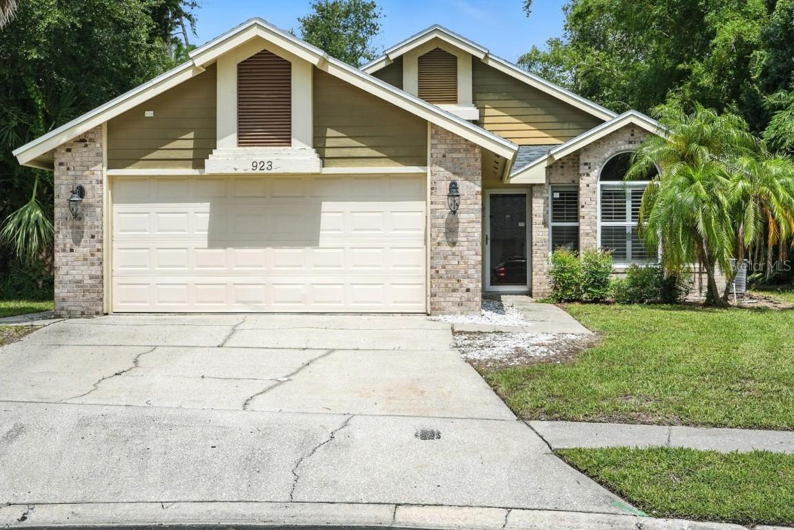 923 Ashmeade Ct., Port Orange, FL 32127