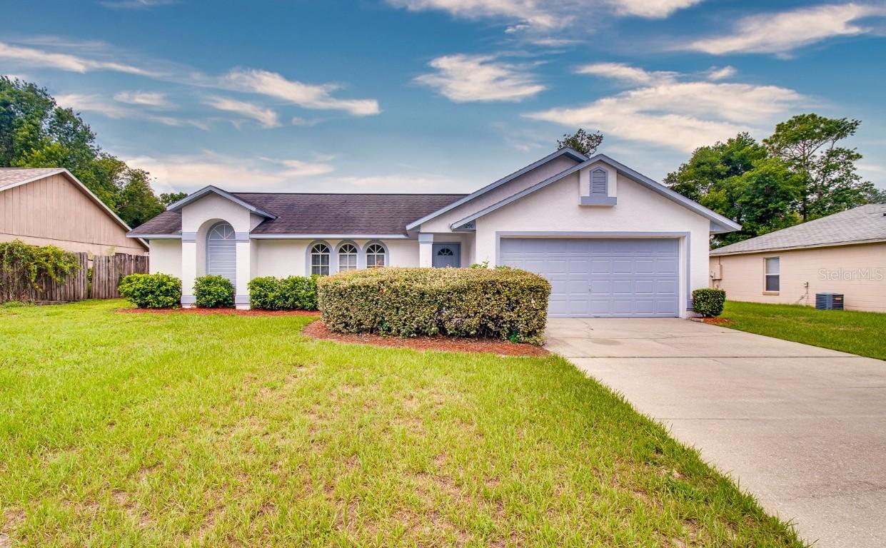 1290 Navarre Dr., Deltona, FL 32738