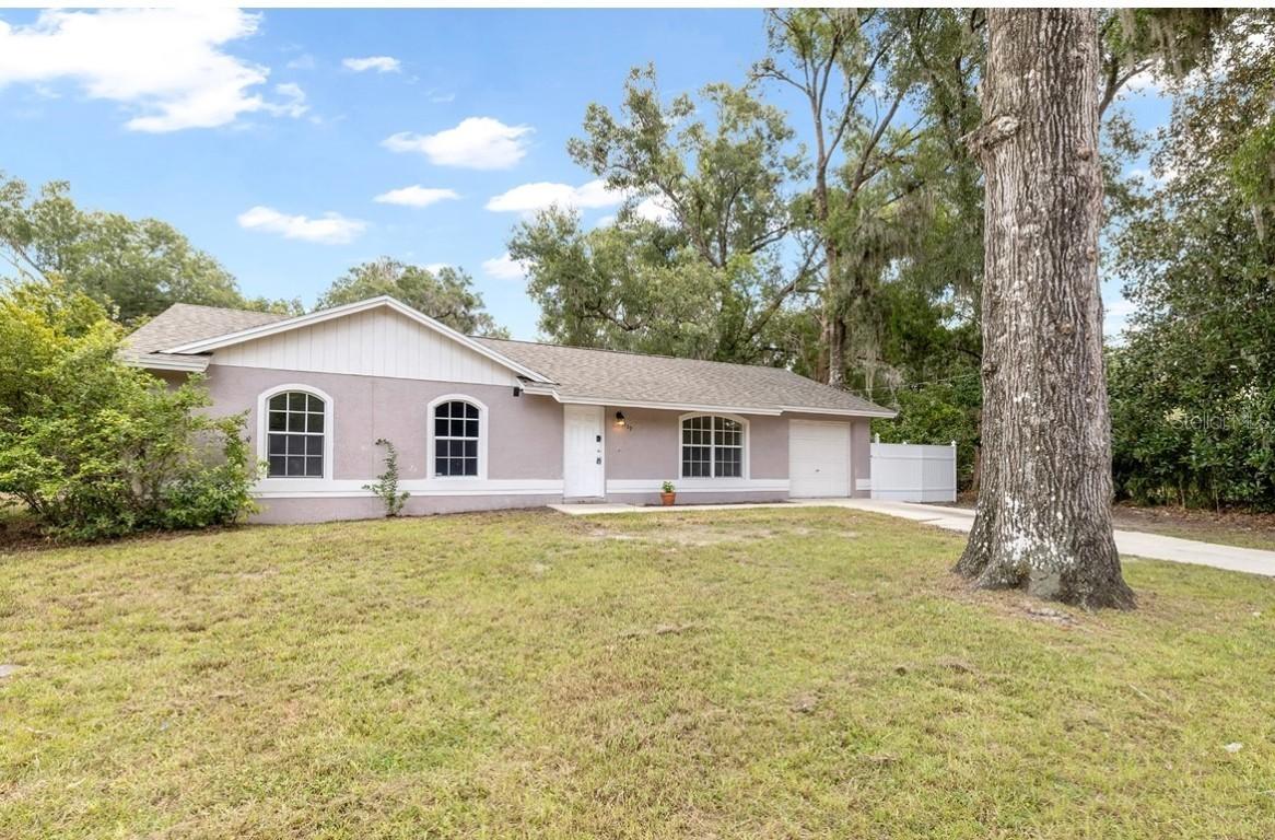 139 N Boston Ave., Deland, FL 32724
