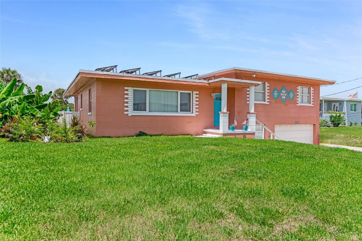 1910 Marilyn St., Daytona Beach, FL 32118